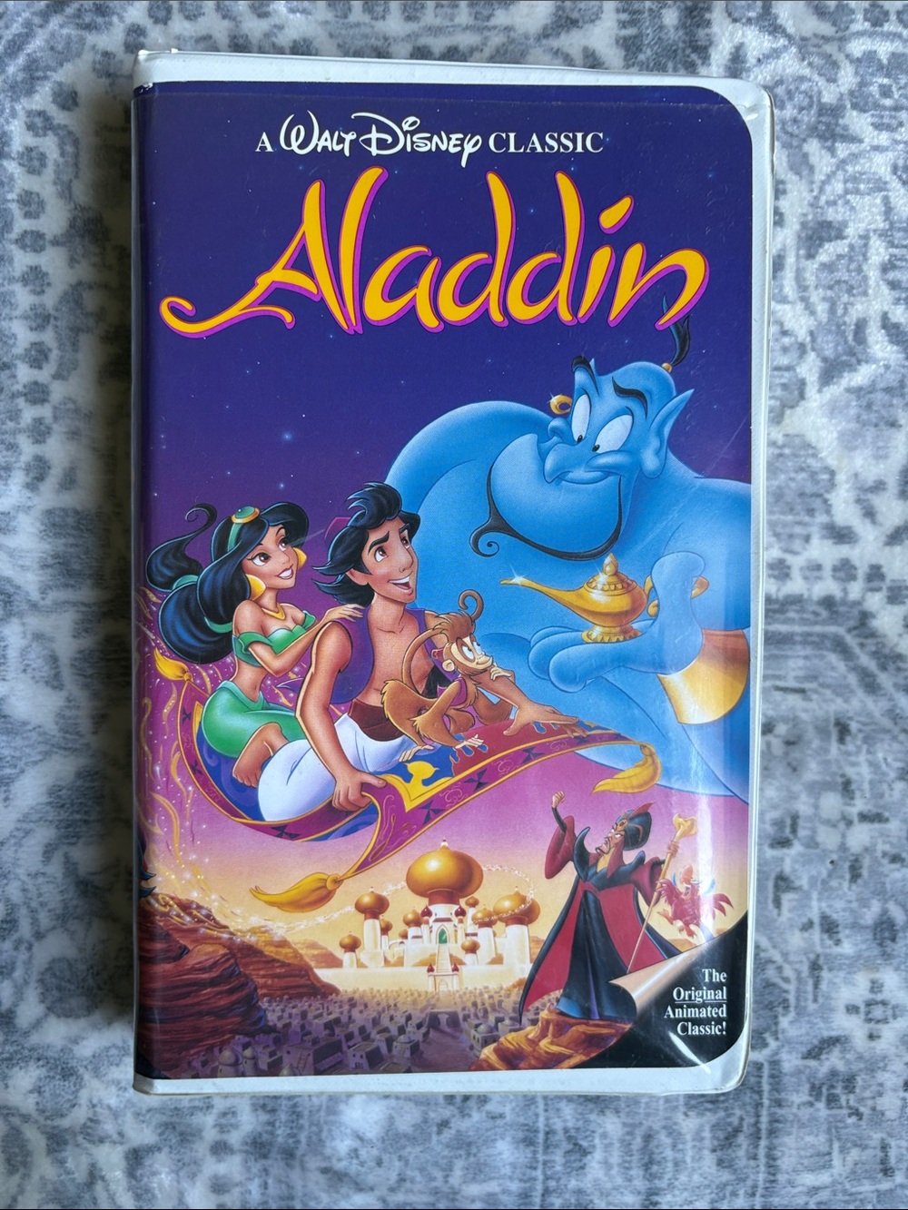 Aladdin VHS - Great condition!